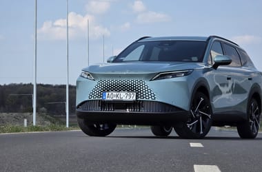 Thumbnail for 7008884