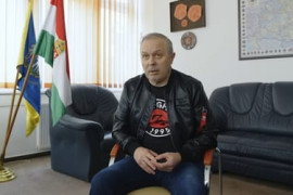 Thumbnail for 7009989