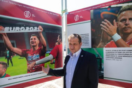 Thumbnail for 7011178