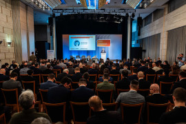 Thumbnail for 7011413