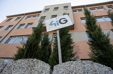 Thumbnail for 7011582