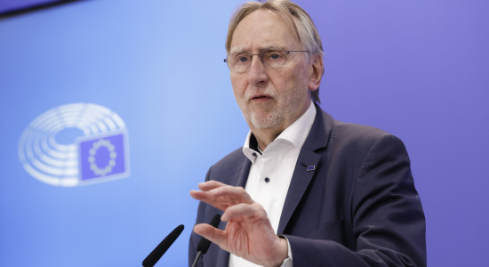 Thumbnail for 7012371