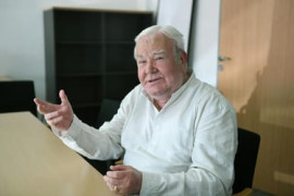 Thumbnail for 7012980