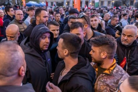 Thumbnail for 7015872