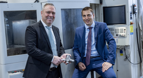 Thumbnail for 7016685