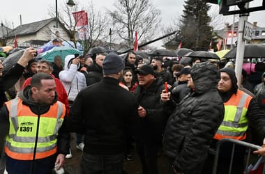 Thumbnail for 7017469