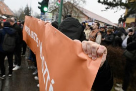 Thumbnail for 7017473