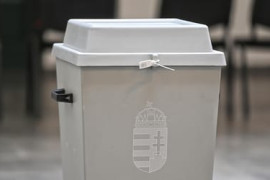 Thumbnail for 7018190