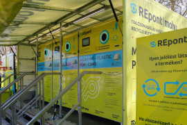 Thumbnail for 7018442