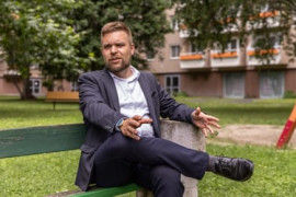 Thumbnail for 7018799