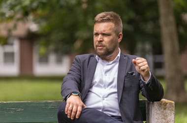 Thumbnail for 7018924