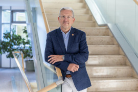 Thumbnail for 7019870