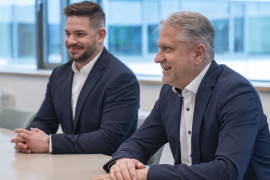 Thumbnail for 7020495