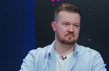 Thumbnail for 7020877