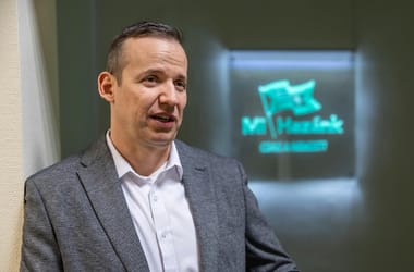 Thumbnail for 7021539