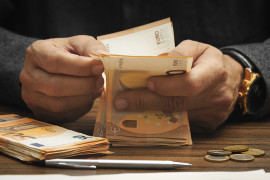 Thumbnail for 7023302