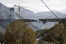 Thumbnail for 7024189