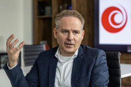 Thumbnail for 7024689