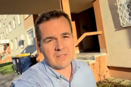 Thumbnail for 7025143