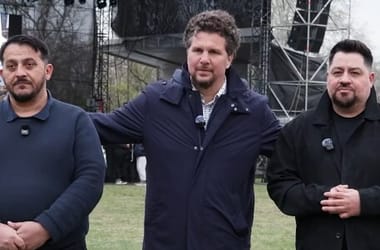 Thumbnail for 7030354