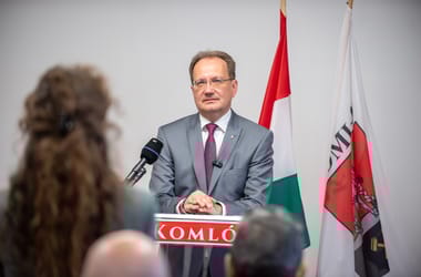 Thumbnail for 7030689