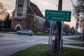 Thumbnail for 7032373