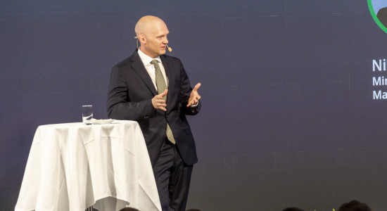 Thumbnail for 7033687