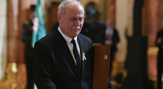 Thumbnail for 7035178