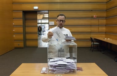 Thumbnail for 7036393