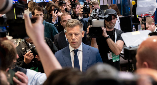 Thumbnail for 7037018