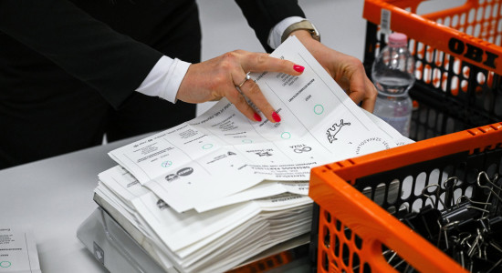 Thumbnail for 7037999