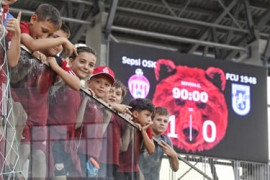 Thumbnail for 7038212