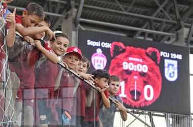 Thumbnail for 7038212