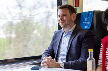 Thumbnail for 7038765