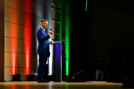 Thumbnail for 7039245