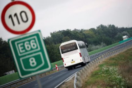 Thumbnail for 7039459