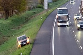 Thumbnail for 7039497