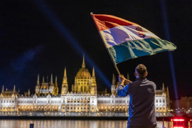 Thumbnail for 7039586