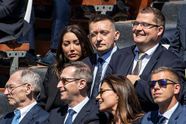 Thumbnail for 7039948