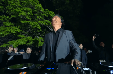 Thumbnail for 7041418