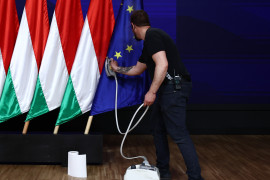 Thumbnail for 7041584