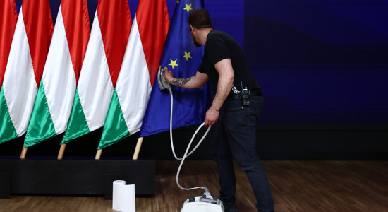 Thumbnail for 7041584