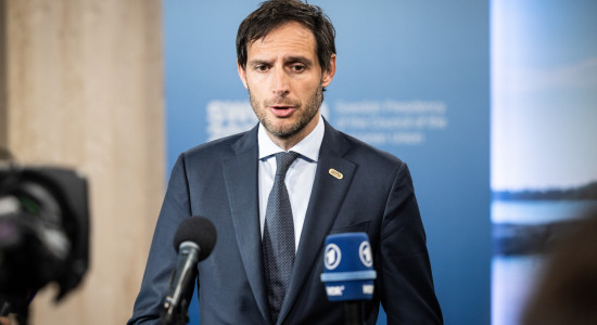 Thumbnail for 7042104