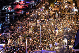 Thumbnail for 7042330