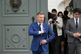 Thumbnail for 7042798