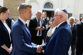 Thumbnail for 7043141