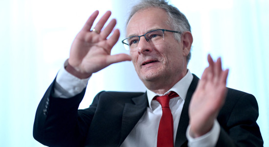 Thumbnail for 7043352