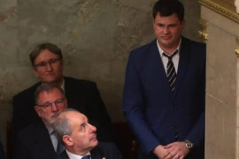 Thumbnail for 7043714