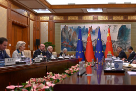 Thumbnail for 7043792