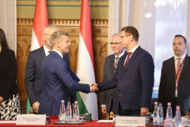 Thumbnail for 7044347